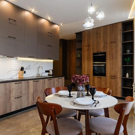 Luxury Apartments Smart House Užhorod Exteriér fotografie