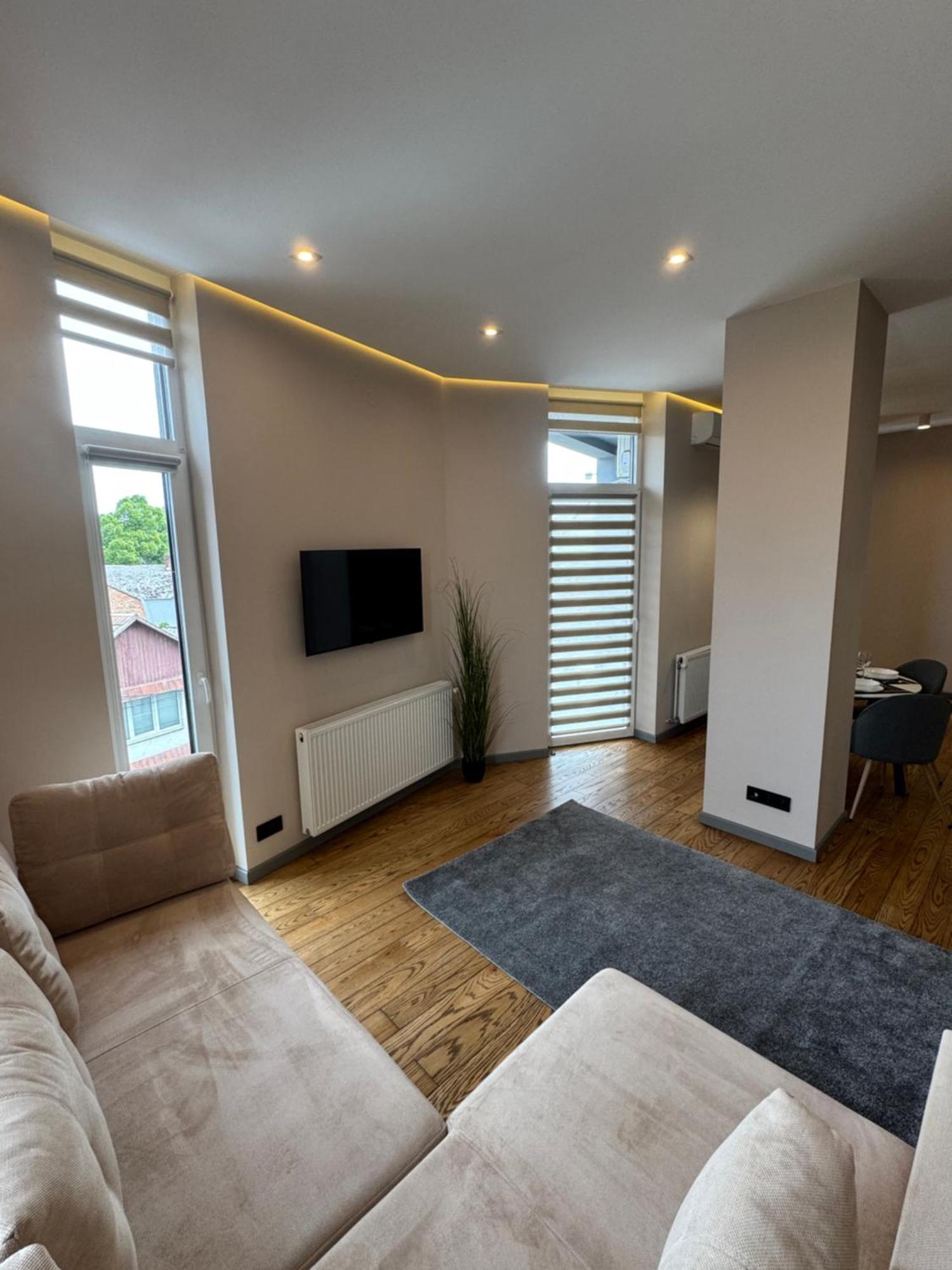 Luxury Apartments Smart House Užhorod Exteriér fotografie